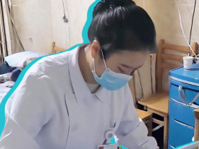 手下患者真情  严守廉洁底线